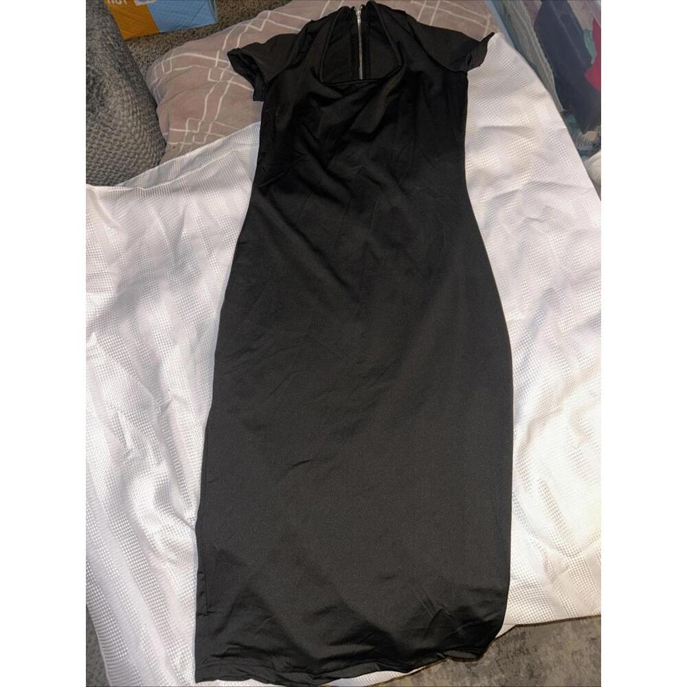 SHEIN Women’s Black Zip Up Maxi Dress
